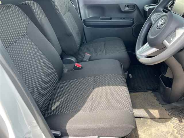 TOYOTA PIXIS MEGA 2020