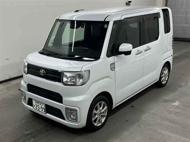 TOYOTA PIXIS MEGA 2020