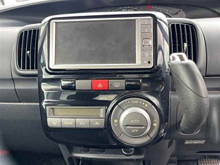 DAIHATSU TANTO 2011
