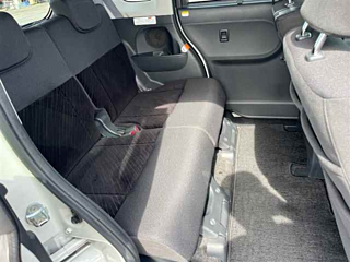 DAIHATSU TANTO 2015