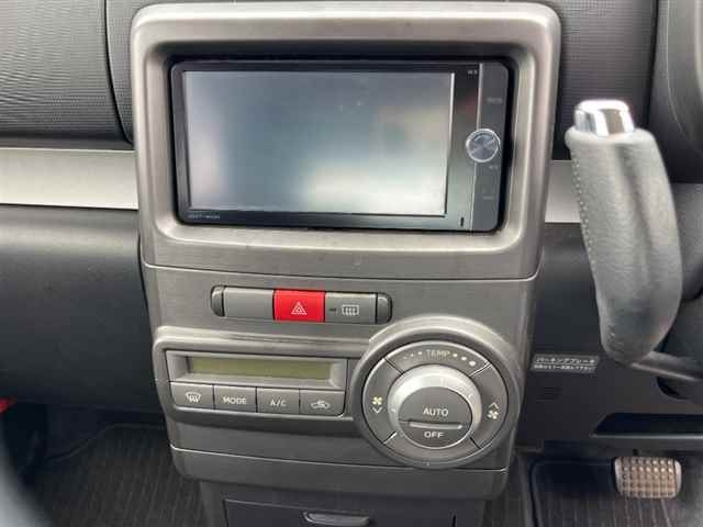 TOYOTA PIXIS SPACE 2012