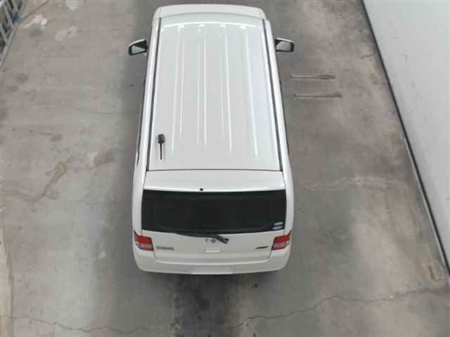 TOYOTA PIXIS SPACE 2012