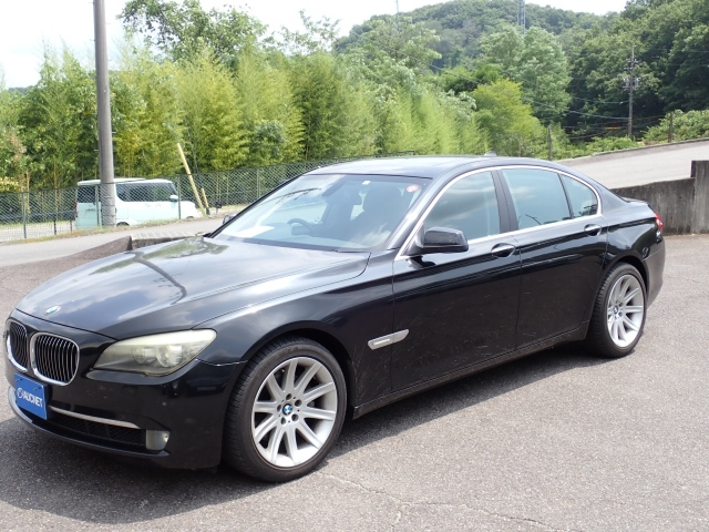 BMW 7 SERIES 2010