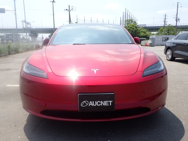 TESLA MODEL3 2024