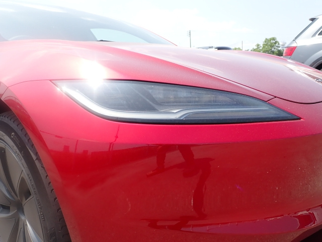 TESLA MODEL3 2024