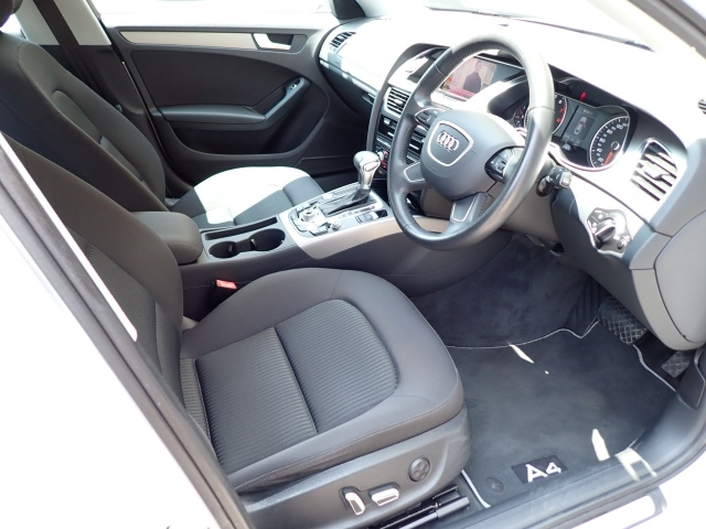 AUDI A4 2014