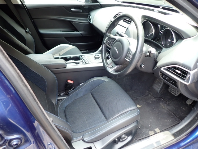 JAGUAR XE 2016