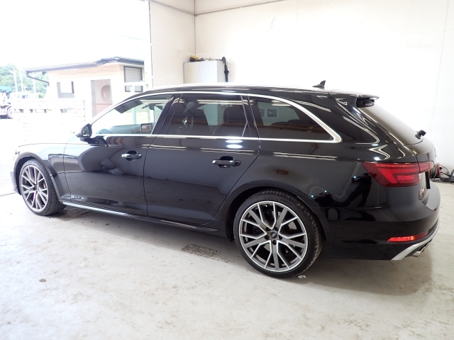 AUDI S4 2019
