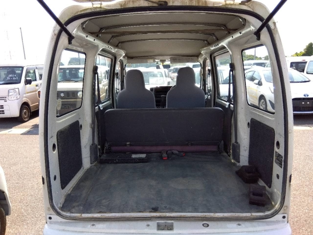 DAIHATSU HIJET VAN 2017