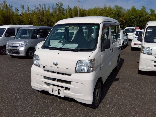 DAIHATSU HIJET VAN 2017
