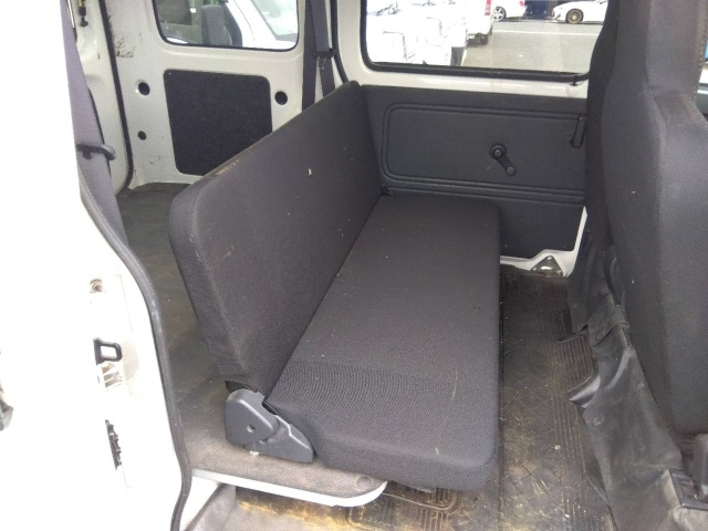 DAIHATSU HIJET VAN 2019