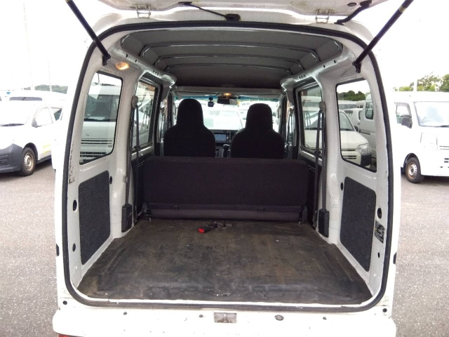 DAIHATSU HIJET VAN 2019