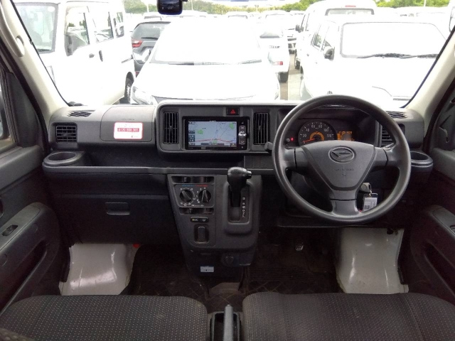 DAIHATSU HIJET VAN 2019