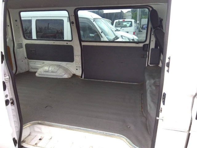 MAZDA BONGO VAN 2019