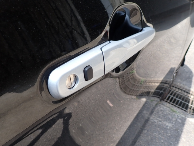 TOYOTA ROOMY 2025