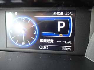 TOYOTA ROOMY 2025