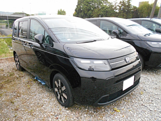 HONDA FREED 2025