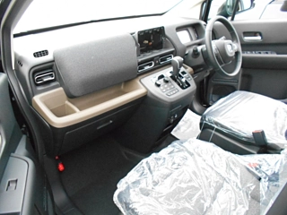 HONDA FREED 2025