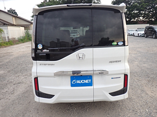 HONDA STEP WAGON 2017