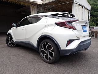 TOYOTA C-HR 2017