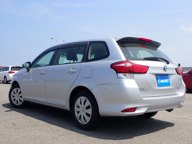 TOYOTA COROLLA FIELDER 2017