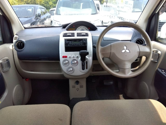 MITSUBISHI EK WAGON 2010