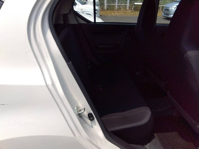 DAIHATSU MIRA E S 2020