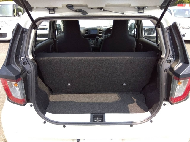 DAIHATSU MIRA E S 2020