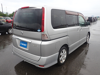 NISSAN SERENA 2010