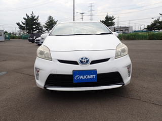 TOYOTA PRIUS 2012