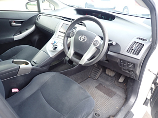TOYOTA PRIUS 2012