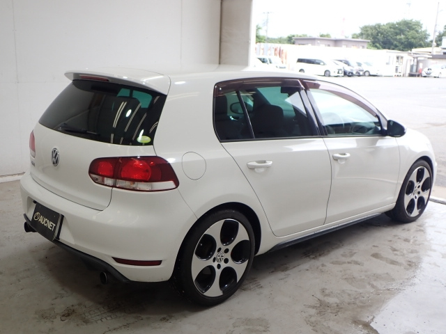 VOLKSWAGEN GOLF 2013