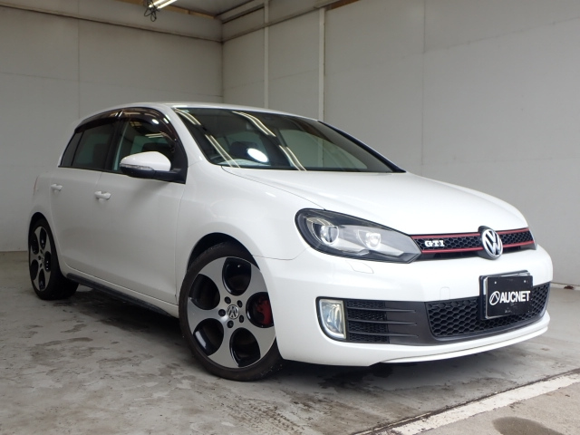 VOLKSWAGEN GOLF 2013
