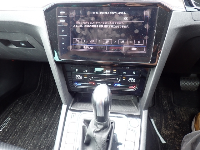 VOLKSWAGEN PASSAT VARIANT 2021