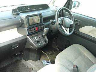 DAIHATSU TANTO 2023