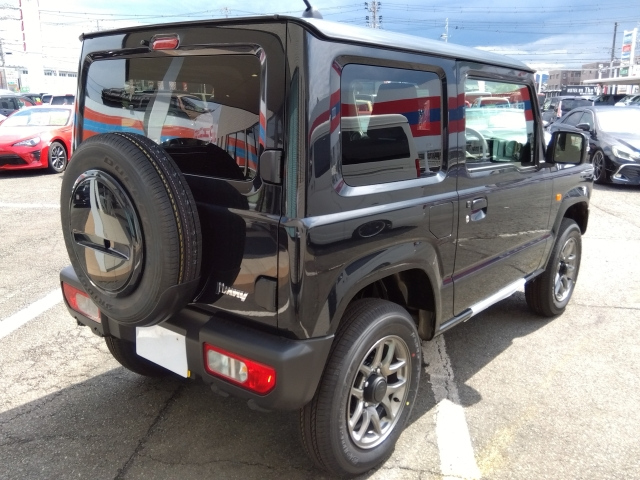 SUZUKI JIMNY 2025