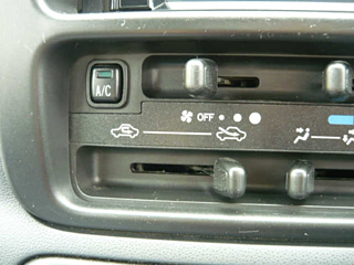 DAIHATSU HIJET VAN 2016