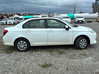 TOYOTA COROLLA AXIO 2017