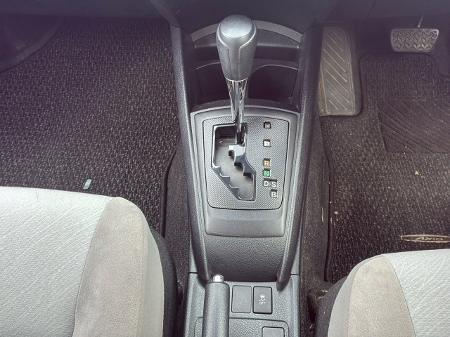 TOYOTA COROLLA AXIO 2017