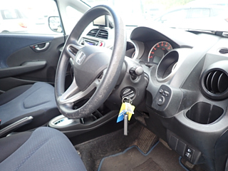 HONDA FIT 2010