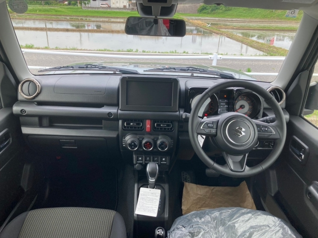 SUZUKI JIMNY 2025
