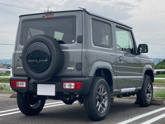 SUZUKI JIMNY 2025