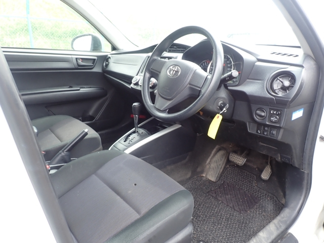 TOYOTA COROLLA FIELDER 2018