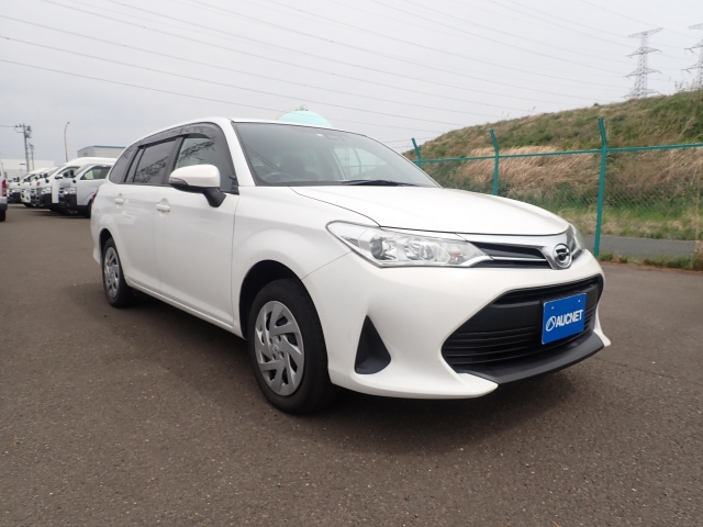TOYOTA COROLLA FIELDER 2018