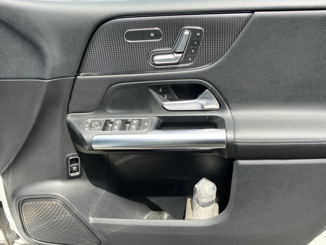 MERCEDES BENZ B CLASS 2020
