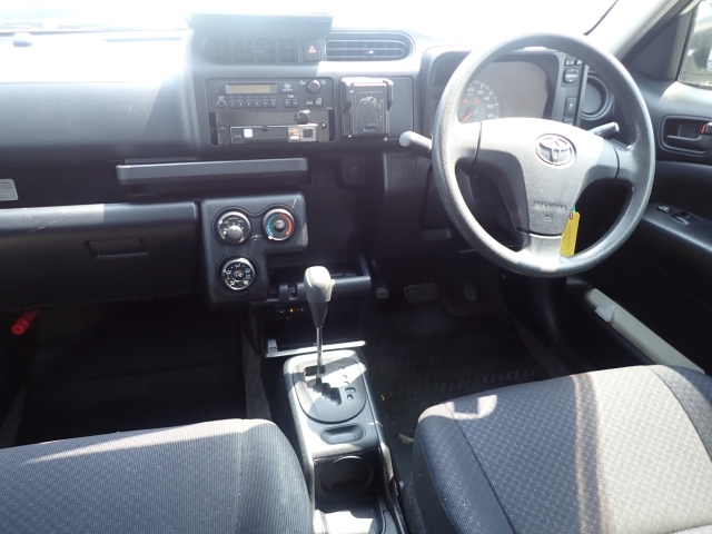 TOYOTA PROBOX 2015