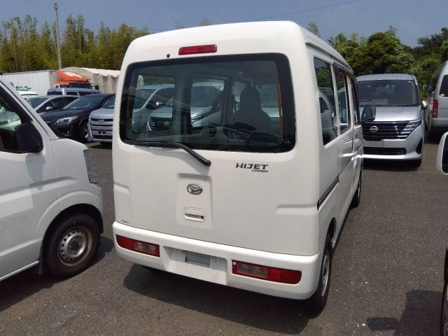 DAIHATSU HIJET VAN 2017