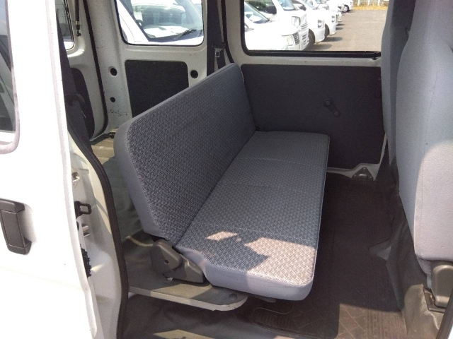 DAIHATSU HIJET VAN 2017