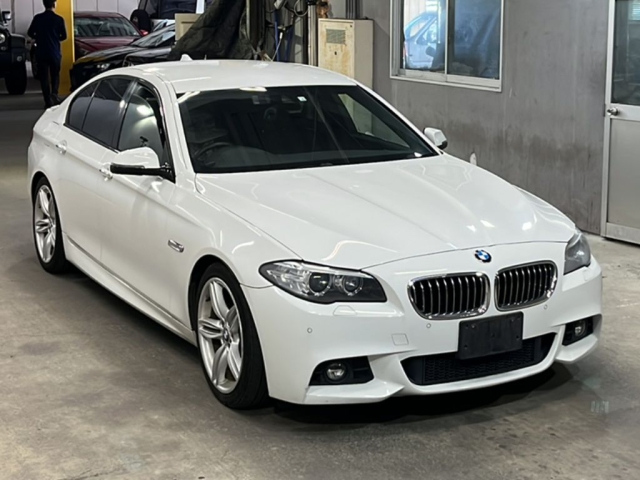 BMW 5 SERIES 2014