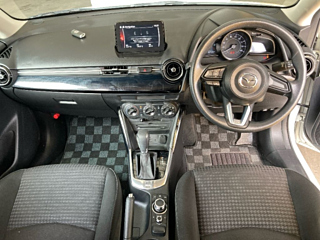 MAZDA DEMIO 2017